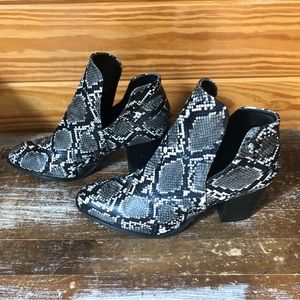 Ladies snake skin print slip on booties